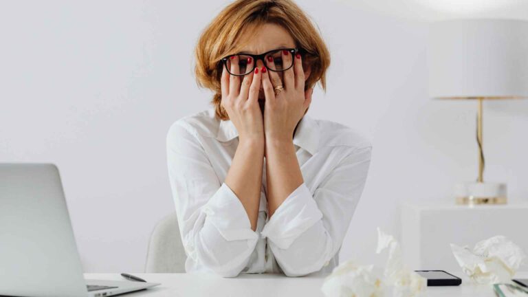 4 Ursachen, warum Hochsensible Burnout-gefährdet sind